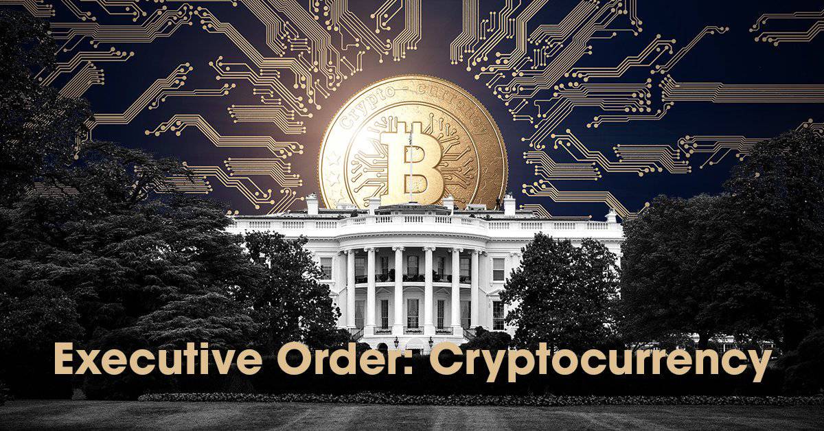 photo of the front of The White House with the bitcoin cryptocurrency logo rising up from behind
